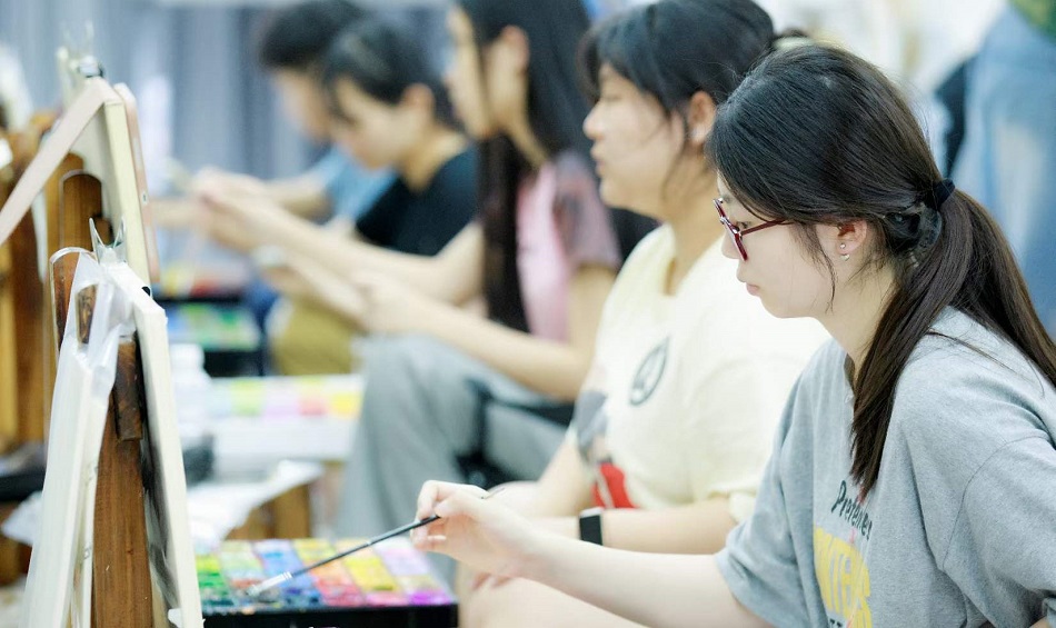美术高考有什么优势，广州有哪些美术高考的画室？